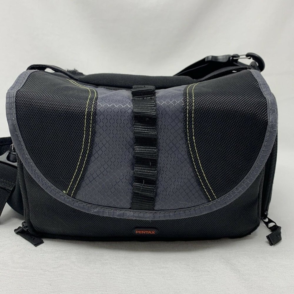PENTAX - Camcorder / Camera Shoulder Bag
